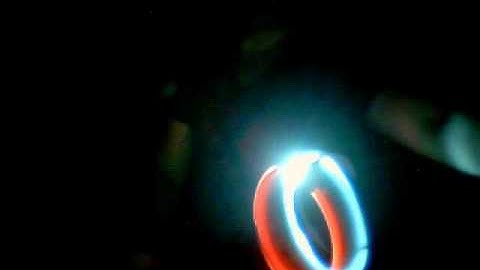 Orbit light Show. [LIQUIDEMOTIONS] 1 red dropz 1 white dropz