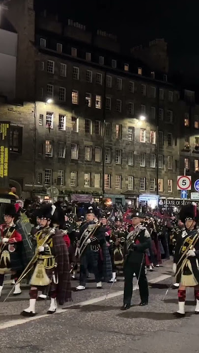 Bagpipes and drums/Scotland the Brave