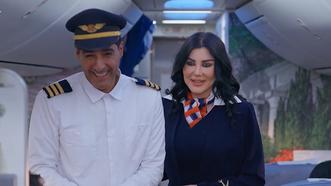 كابتن الطيارة طلع ميعرف يسوق الطيارة 👨‍✈️ l قط احمر 4