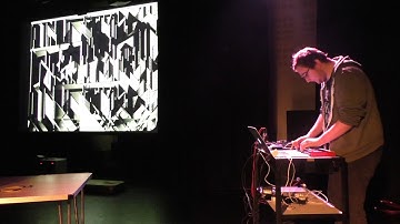 MATHEW ROGERSON - Glitch Improvisation [Excerpt] (2018)