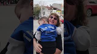 Bugün Nurhan Teyzem İle Birlikte Geziyoyum Bana Hediye Alacaklar Çok Mutluyum.