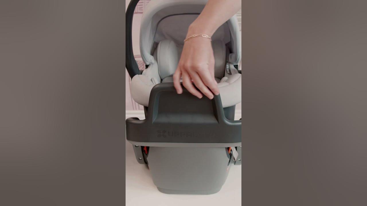 UPPAbaby MESA V2 vs. UPPAbaby MESA MAX infant car seat comparison! 