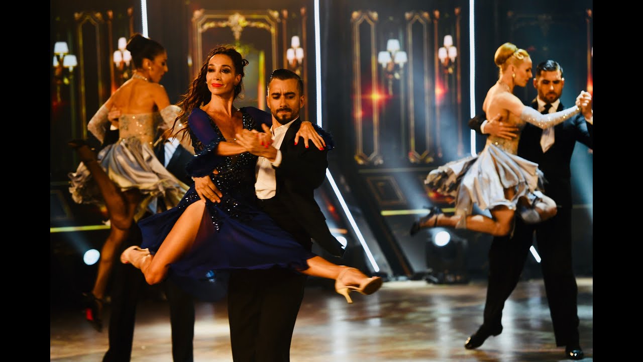 ¡Un lujo! Mora Godoy abrió el ritmo de tango con un show imperdible junto a su compañía