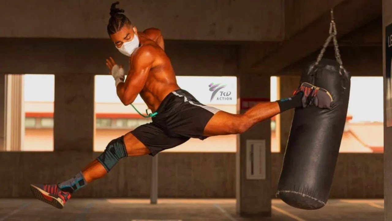 Capoeira's Strongest Kick π₯ 2025 | Incredible Brazilian Martial Arts Skills Capoeira's Strongest Kick π₯ 2025 | Incredible Brazilian Martial Arts Skills