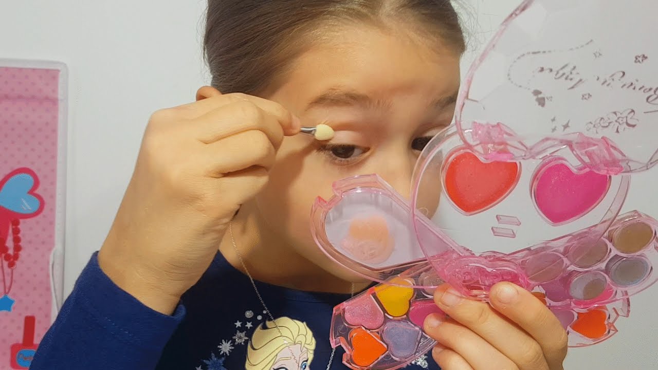 makeup toys video