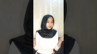 Kak Elvira Lutvi, Si Cantik Y Tete Besar