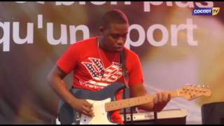 COCODY TV Incroyable le meilleur guitariste de sa gnration Landro Guitare