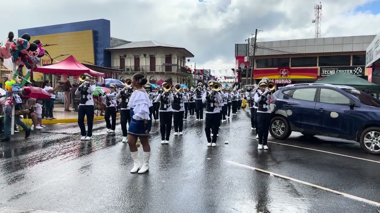 Banda de música Colegio Ángel María Herrera - 16 de noviembre Chitré