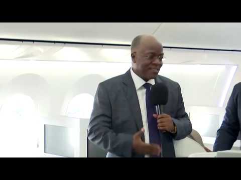 LIVE:RAIS MAGUFULI AKIIKAGUA NDEGE MPYA BOEING 787-8 DREAMLINER.