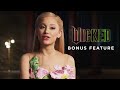Ariana Grande Talks Being Cast As Glinda | Wicked