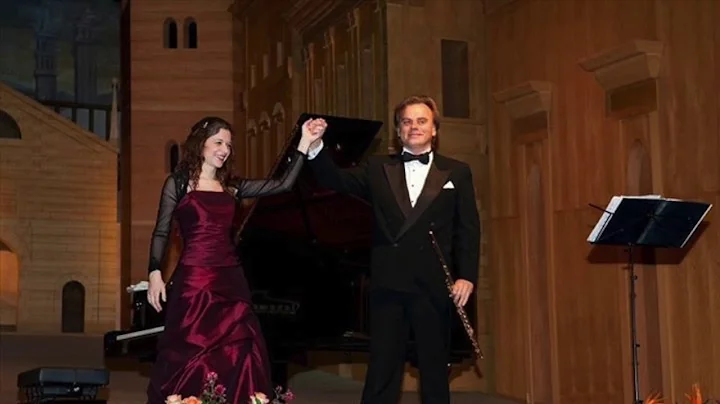 Andrea Griminelli and Irene Veneziano play live Ba...