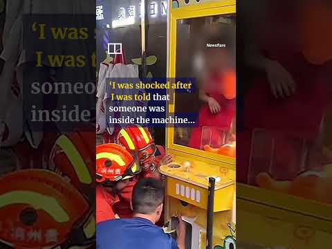 Boy trapped inside claw machine in China #shorts