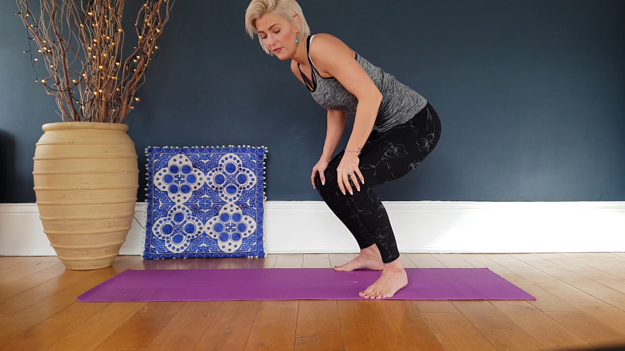 Day 13/30 How to do Yoga Malasana Yoga for Beginners YouTube