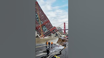 Massive Building Collapses as Riverbank Gives Way!