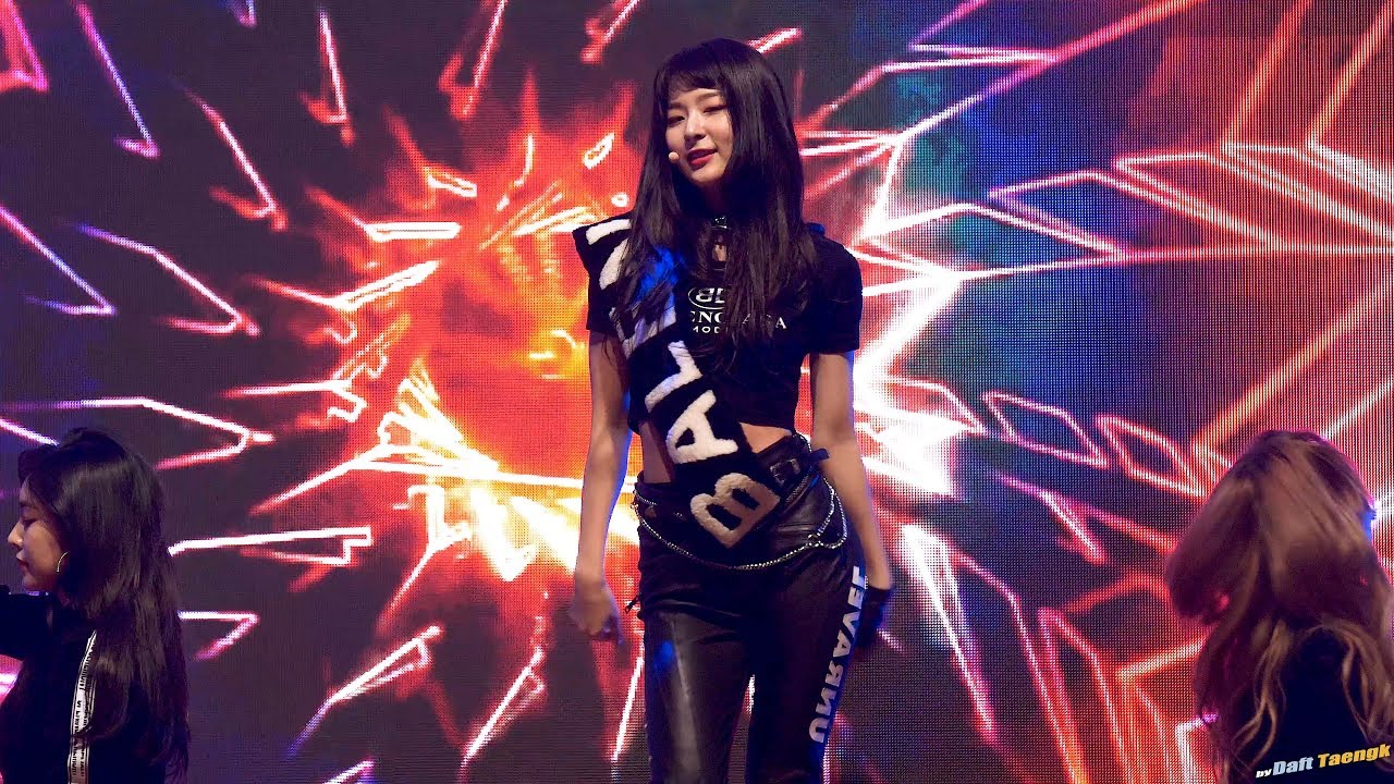 180302 슬기 Seulgi 레드벨벳 Red Velvet '빨간 맛 Red Flavor' @서울호서전문학교 입학식 4K 60P 직캠 by DaftTaengk