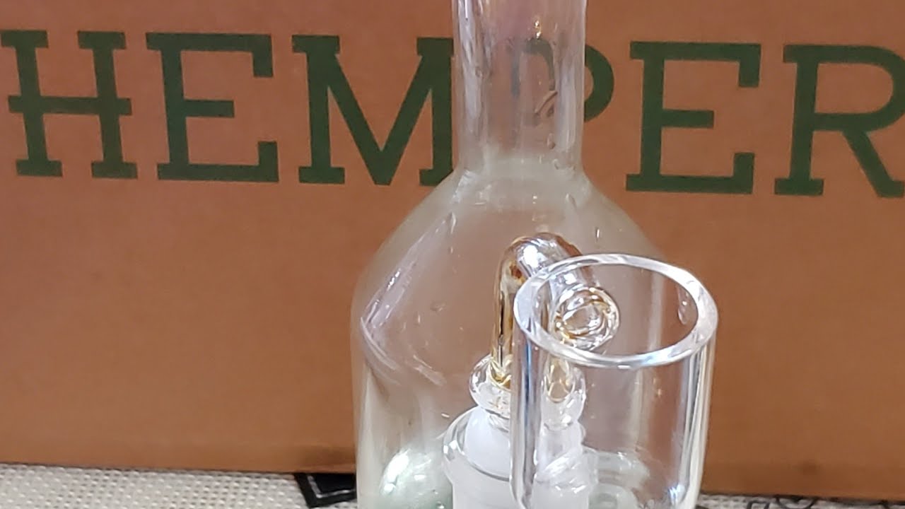 HEMPER BOX APRIL 2020 UNBOXING