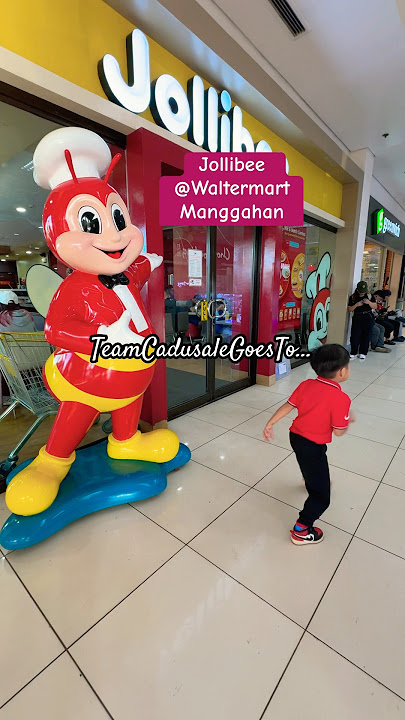 #jollibee #jollibeeAgain Haha  #jollibeebidaangsaya #familyday