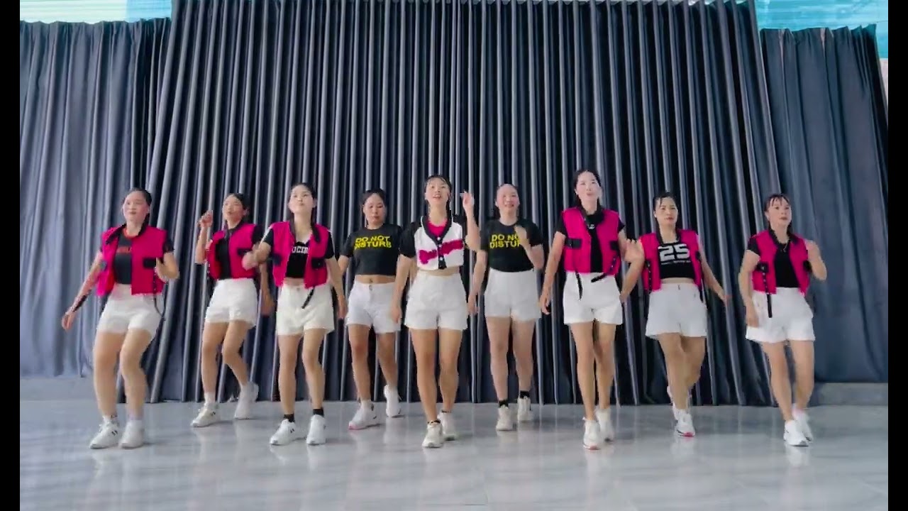 Nàng Sơn Ca xem là mê/ BĐ Hồng Nhung//shuffle dance