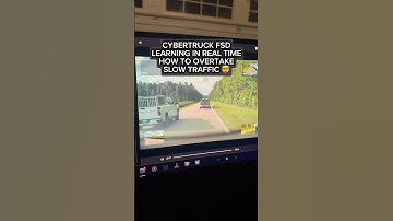 Tesla AI is next-level genius! 🤯 Cybertruck FSD overtaking slow traffic! #cybertruck #teslafsd