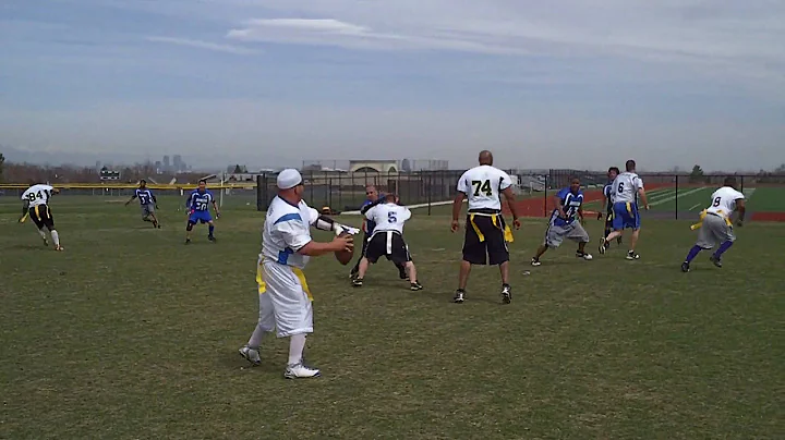 QB DAVE GREENE TD PASS TO C TROY CROSSWHITE [CHALL...