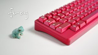 FROG MINI Build (Geon Clear Switches, GMK hennessy, Full Metal Keycaps)