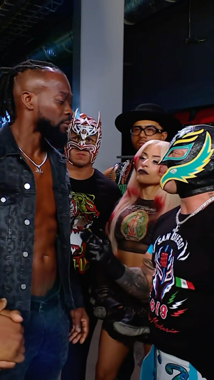 Rey Mysterio issued the tag team challenge ?
