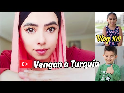 Vídeo: Cobrellit De Turquia (38 Fotos): Els Millors Models De Neules Turqueses I Felpa Amb Guarniments O Volants Per A L'habitació Del Llit