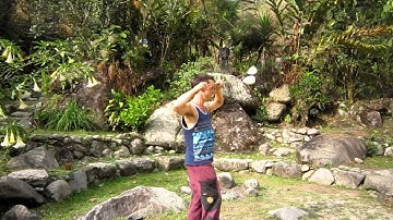 Poi Lesson: turning with reels on the beat