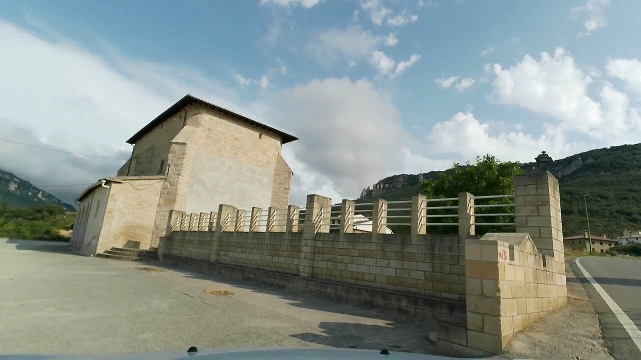 Llegada a Echávarri o Etxabarri