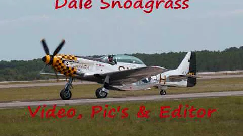 Lee Lauderback P-51 & Dale Snodgrass F-86 @ Cecil ...
