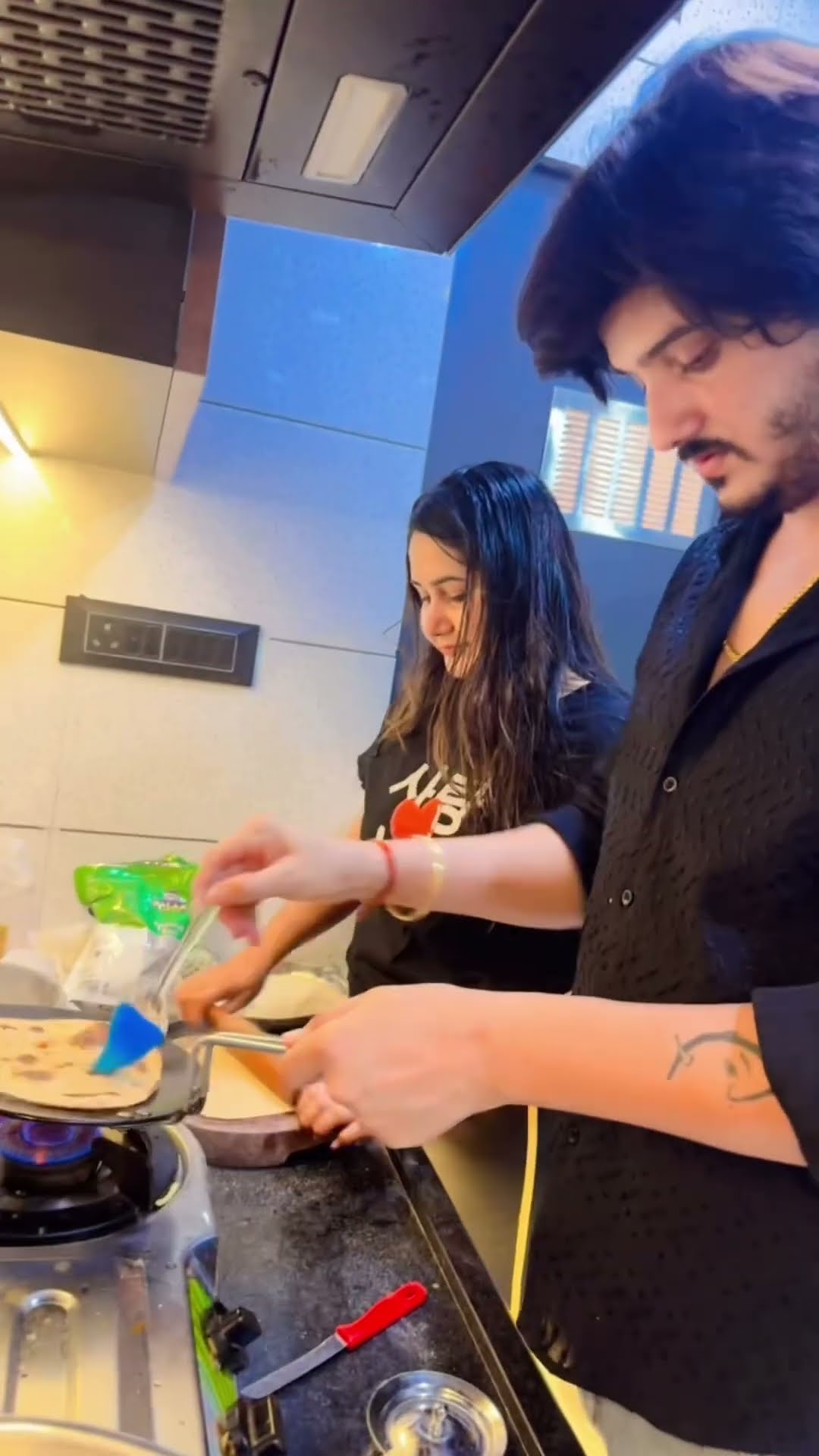 Kya ban raha hai ❤️ #love #pjdivya