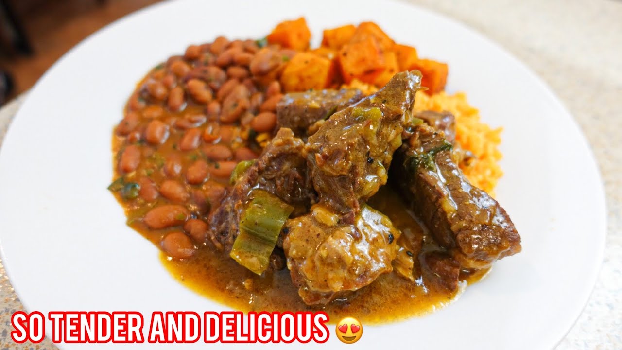 How To Make Smothered Steak and Gravy In Pressure Cooker Recipe - YouTube