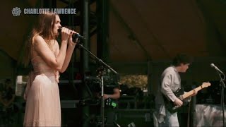 Download Lagu Charlotte Lawrence - Slow Motion (Live at Lollapalooza Chicago 2025) MP3