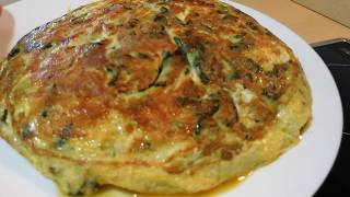 Tortilla de espinacas rellena