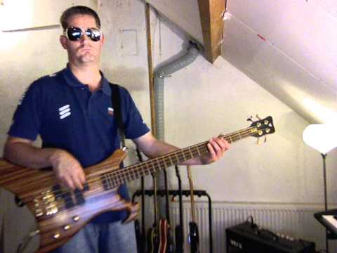 Warwick Buzzard BO Bass hands-on and sound clips