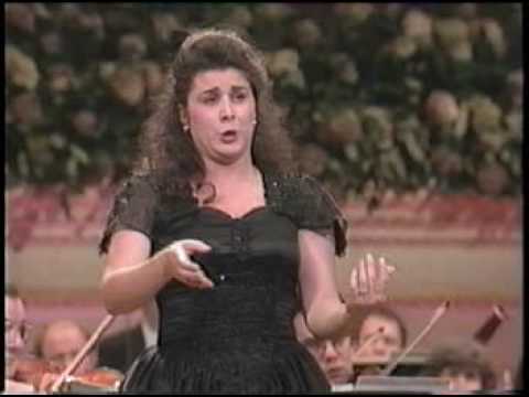 Cecilia Bartoli 1994 -- From "La Sonnambula," Bellini