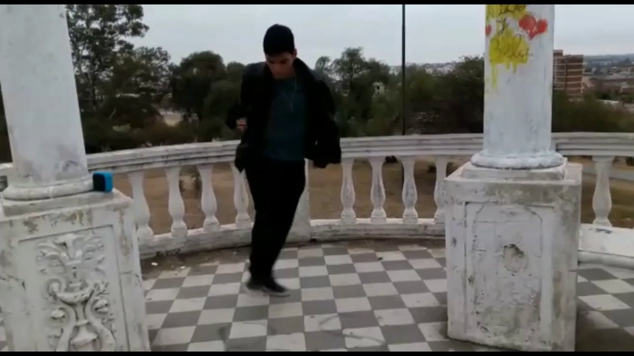 Cazzette- Together  (House Shuffle/ Cutting Shapes)