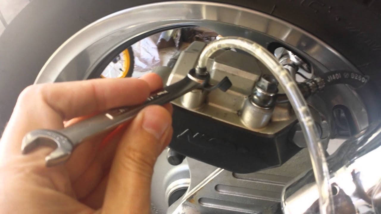 DIY Vacuum Bleeder for Brake Lines YouTube