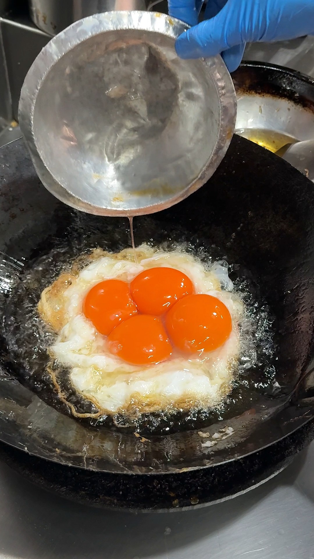 Super Popular! Mark Weins's Spicy Basil Rice in Bangkok