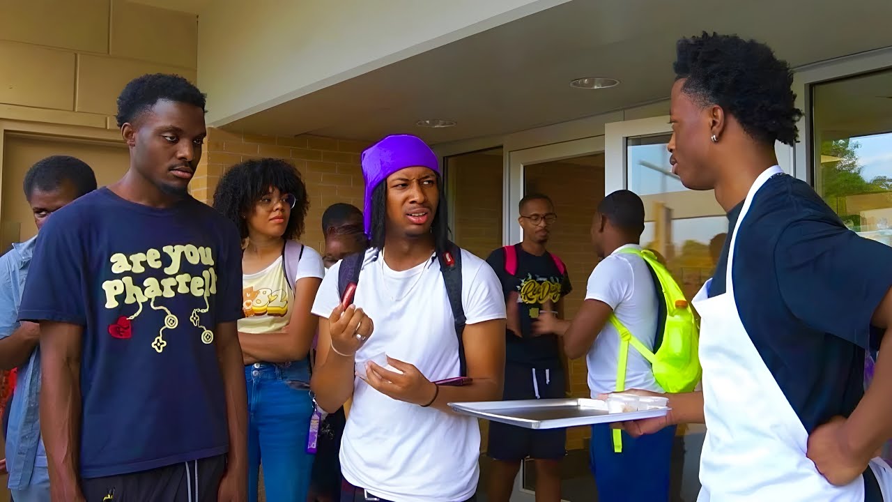 Розыгрыш «Накорми людей собачьим мясом»!