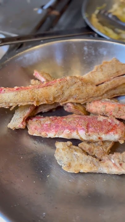 deep-fried-crab-legs-you-eatin-these-stevie-s-creole-cafe-youtube