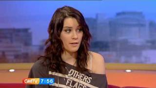 Lucie Jones - GMTV - 27th Nov 09-snoop