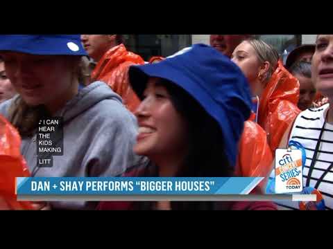 Dan + Shay - Bigger Houses (Live On The Today Show)