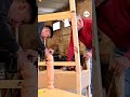 Un carpintero de Córdoba ha estado trabajando en dos sillones para el Papa León XIV
