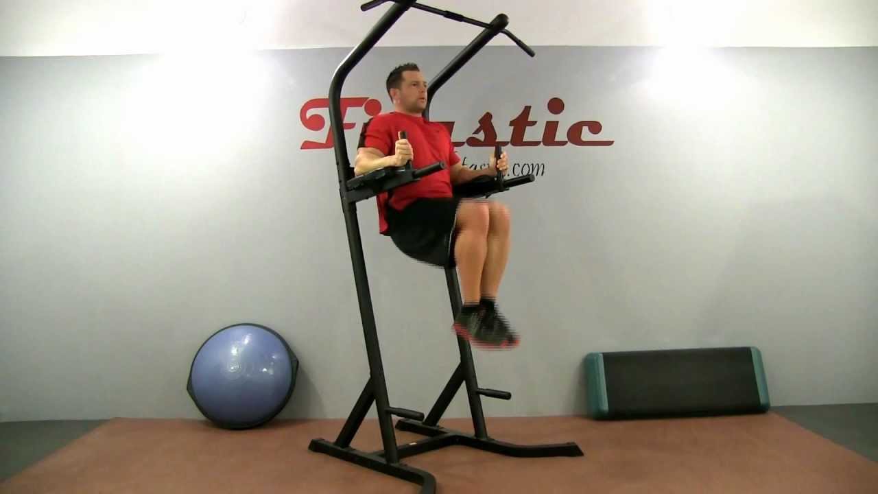 Roman Chair Knee Raise 