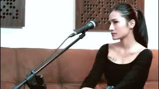 SANES - IGGA ft NGATMOBILUNG Cover by Latoya De Larasa