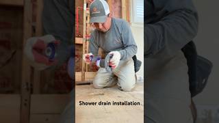 Shower drain installation the easiest way! #plumbing #plumber #plomería