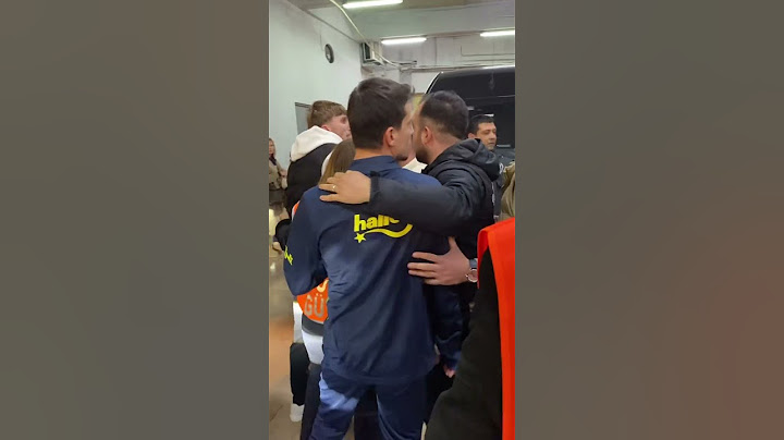 Mert Hakan Yandaş ve Burak Kapacak çıkışta Rizesporlu futbolcu ve teknik heyetle tartıştı
