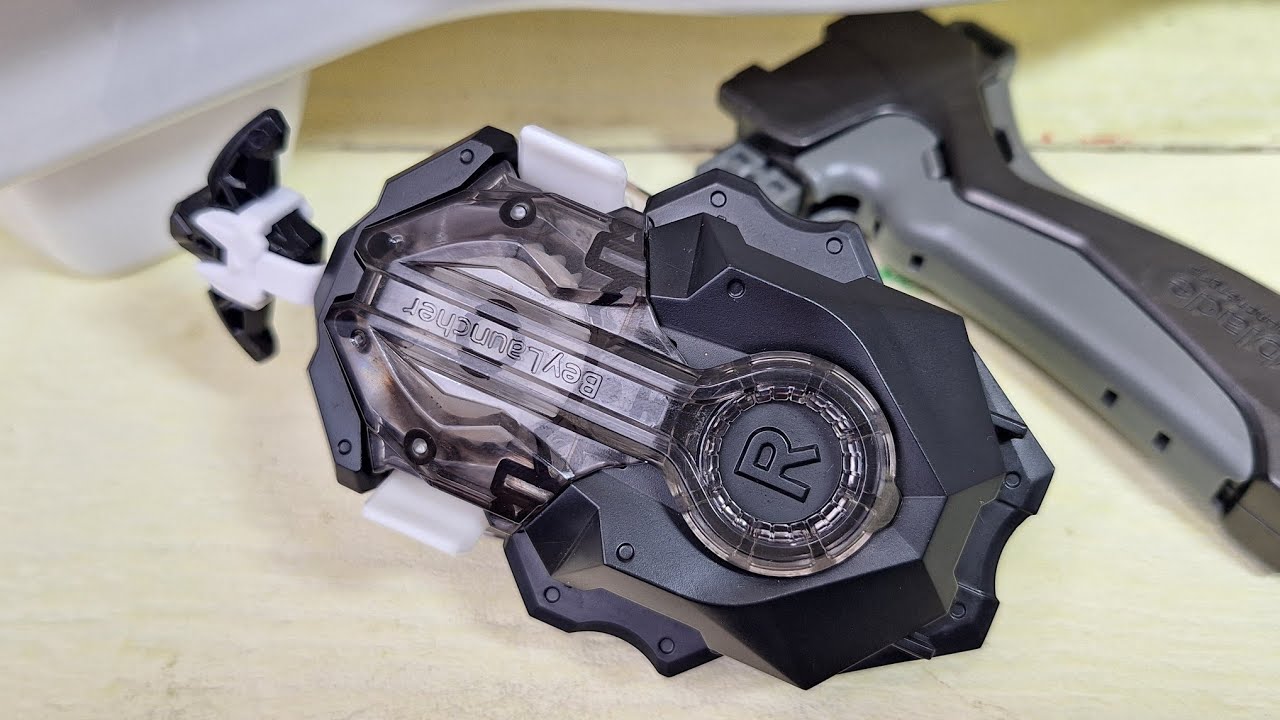 Análise B-184 CUSTOM BEYLAUNCHER LR - Takara Tomy | Beyblade Burst ...