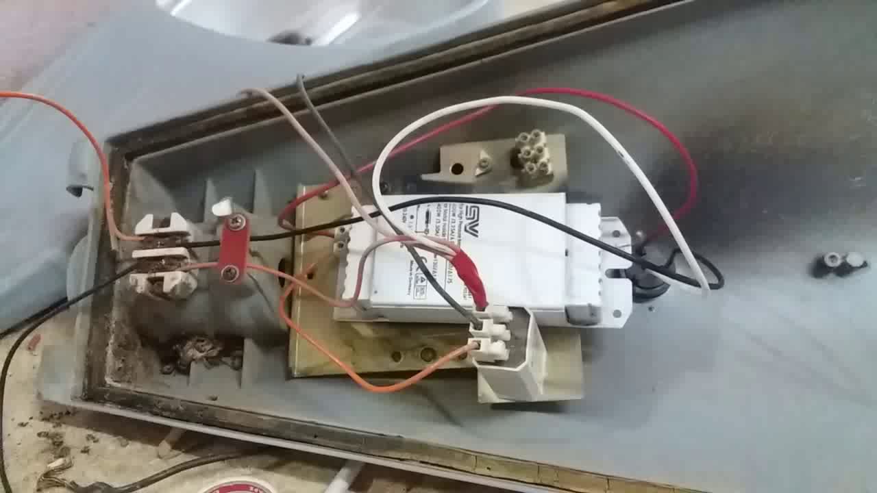 تركيب الخليه مع لمبة الشارع